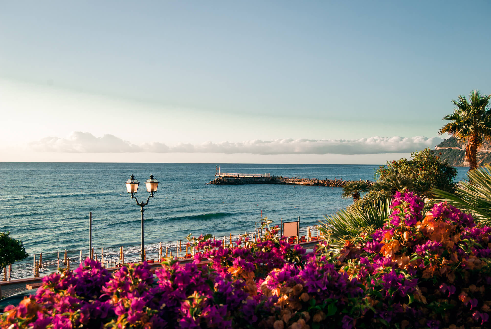 lungomare foto laigueglia