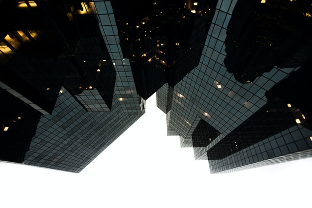 shadows, highlights and structure elements to use contrast in photography